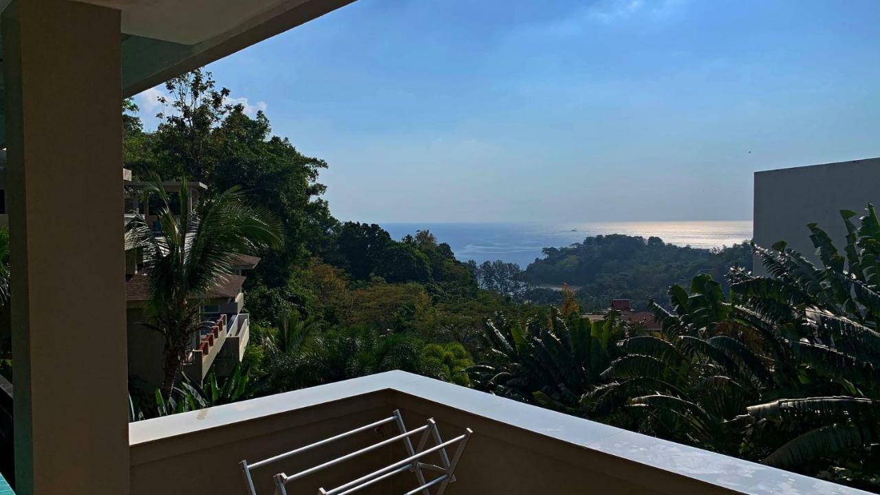 Grand Bleu Ocean View Pool Suite Pantai Kamala Luaran gambar