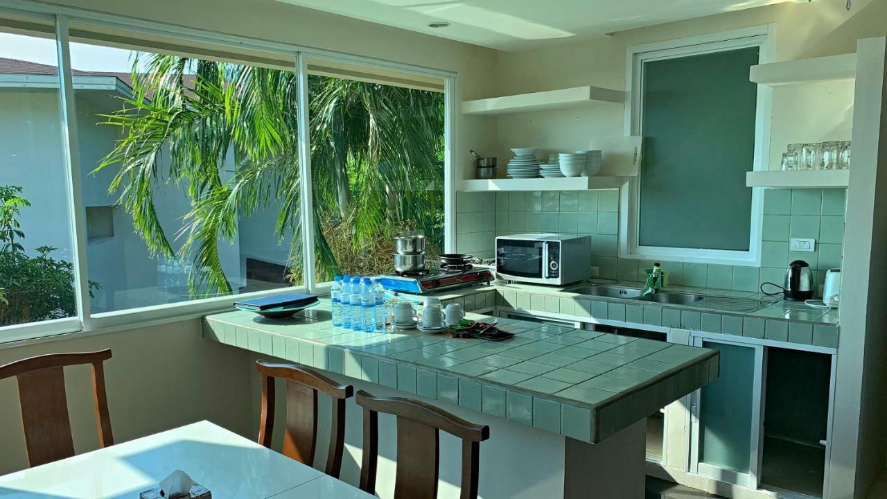 Grand Bleu Ocean View Pool Suite Pantai Kamala Luaran gambar