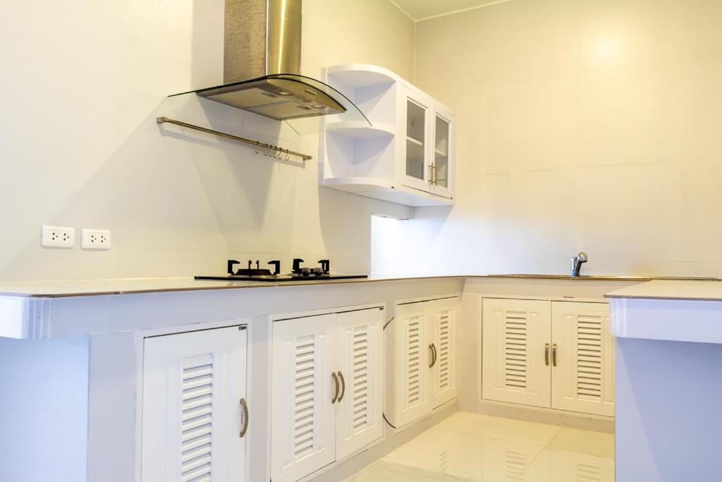 Grand Bleu Ocean View Pool Suite Pantai Kamala Luaran gambar