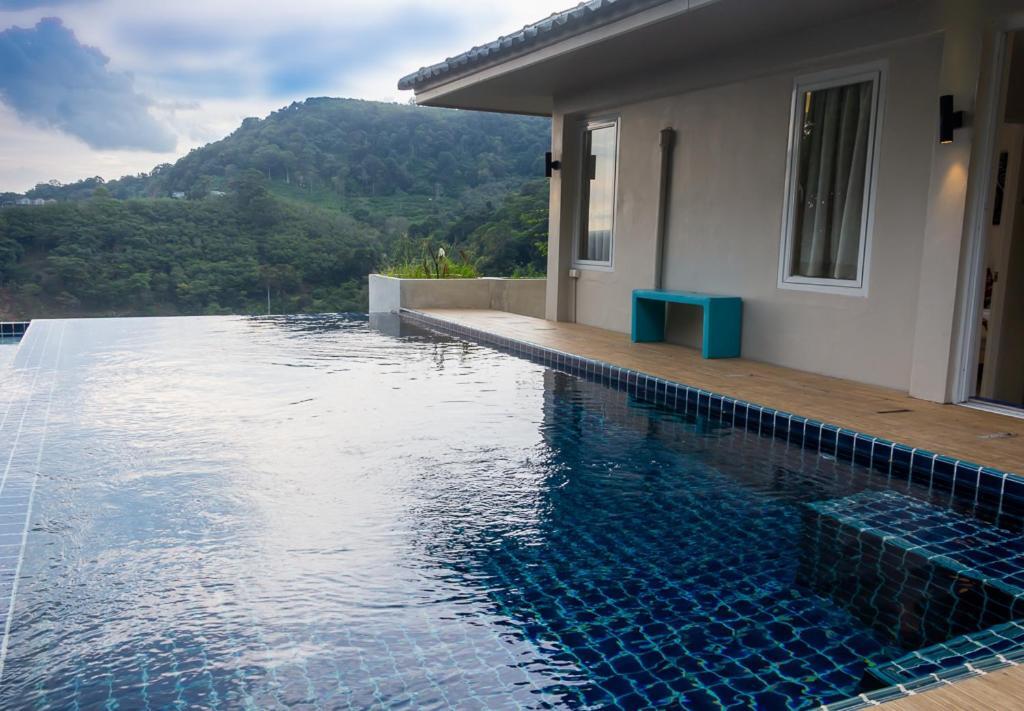 Grand Bleu Ocean View Pool Suite Pantai Kamala Luaran gambar