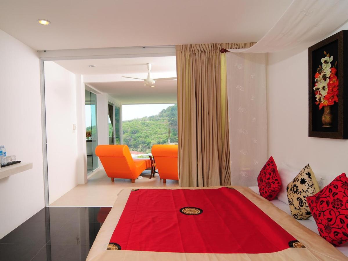 Grand Bleu Ocean View Pool Suite Pantai Kamala Luaran gambar