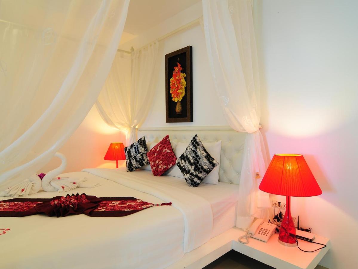 Grand Bleu Ocean View Pool Suite Pantai Kamala Luaran gambar